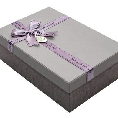 Hộp Quà Chữ Nhật C215- 26x18x9 cm _ Phượng Hoàng