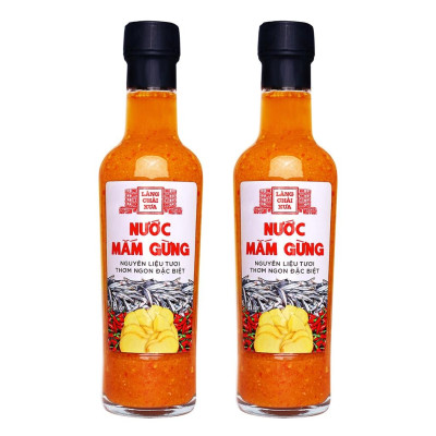 Nước mắm gừng pha sẵn cao cấp Làng Chài Xưa nguyên liệu tươi thơm ngon đặc biệt từ gừng tỏi ớt tươi chai thủy tinh 330g