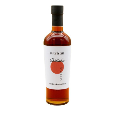 Nước mắm chay cao cấp Làng Chài Xưa nấm ngọt Shiitake Nhật Bản, đậu nành, thơm dứa chai thủy tinh 500ml/chai