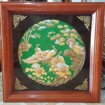 TRANH ĐỒNG VÀNG LIỀN TẤM , PHU THÊ VIÊN MÃ-A211