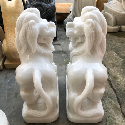 Cặp tượng sư tử phong thủy gác cổng, để mộ đá cẩm thạch trắng - Cao 40 cm