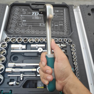 BỘ 44 CÁI SOCKET   (1/4+1/2 INCH) & CẦN 2 CHIỀU TOTAL THT421441 - HÀNG CHÍNH HÃNG