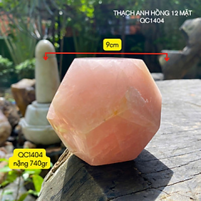 Đá thạch anh hồng 12 mặt NHASAN QC1404 nặng hỗ trợ tình duyên và cân bằng cảm xúc - 740gr, đường kính 9cm
