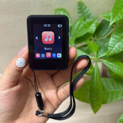 Máy nghe nhạc lossless, thể thao, loa Ngoài, Ruizu X81 (4Gb, Không Bluetooth)- Hàng chính hãng