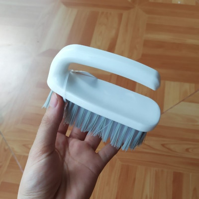 Bàn chải nhà tắm cán dài - đầu tròn - đầu vuông Kirei Inochi