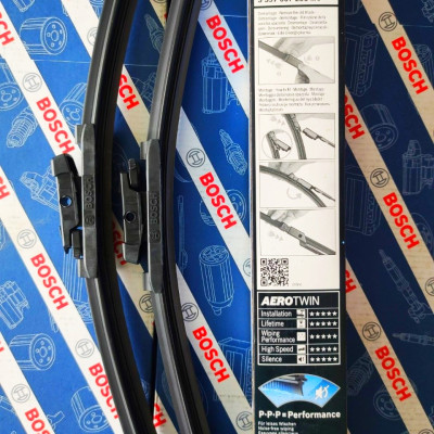 BỘ GẠT MƯA BOSCH AEROTWIN EURO SET VOLKSWAGEN SCIROCCO (-2017) - 19X24 (7215V)