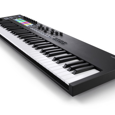 Bàn Chơi Nhạc Điện Tử Midi Controller Novation Launchkey 61 MK3, tích hợp phím rgb, hỗ trợ chơi nhạc với Ableton live, phiên bản mới 2020 - Hàng chính hãng