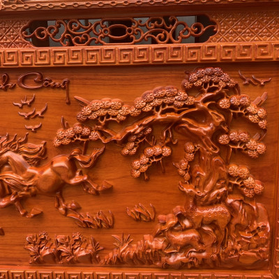 Tranh treo tường mã đáo thành công bằng gỗ hương đỏ kt 79×155×4cm