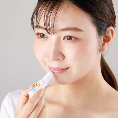 Son dưỡng không mùi Omi Brotherhood Menturm Lip Stick (3.2g) - Hàng chính hãng