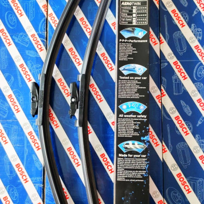 BỘ GẠT MƯA BOSCH AEROTWIN EURO SET VINFAST LUX A2.0 - 18X26 (8215V)