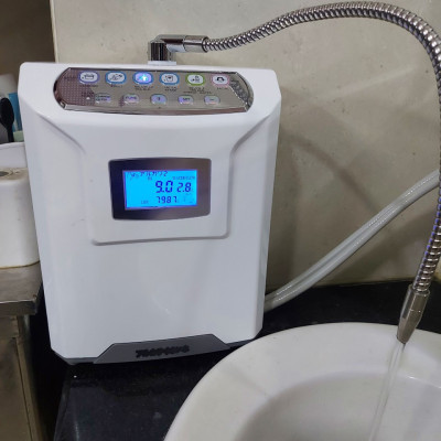 Máy tạo nước điện giải ion kiềm 3 tấm điện cực hàng nhập khẩu Nanometer Đài Loan