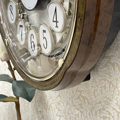 Đồng hồ treo tường RHYTHM 4MH828WD23 - Nâu , Kích thước 38.5 x 38.5 x 11.5cm (Magic Motion Clocks)