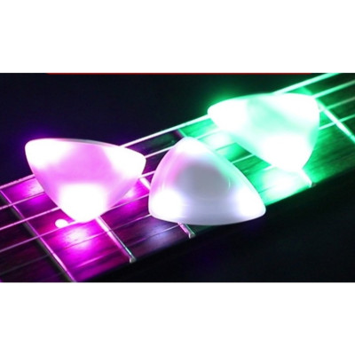 Phím Gảy Đèn Led Phát Sáng 3 Trong 1  I Phím Gảy Phát Sáng Đàn Guitar ,Bass, Electric GUitaI MIếng Gảy Đàn Có Đèn 3 Size