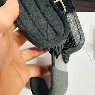 Quấn Cổ Tay Da Tập Xà Đơn Có Móc Thép,Găng Tay Có Móc Thép Nâng Tạ,móc Thép sơn tỉnh điện bọc đệm Nhám