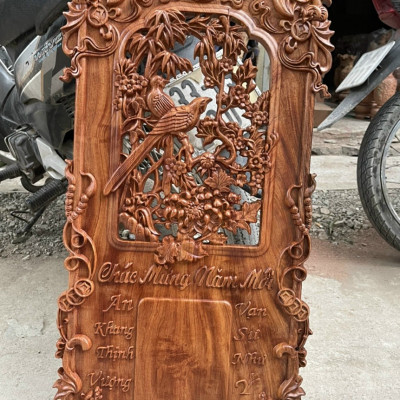 ĐỐC LỊCH TREO TƯỜNG BẰNG GỖ HƯƠNG KT 37×77×3CM