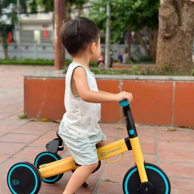 xe đạp 3 bánh cho bé từ 1 tuổi trở lên bằng thép 3 chức năng Kinderkraft 4trike