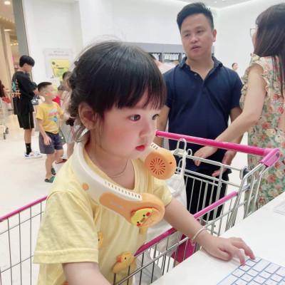 Quạt Đeo Cổ, Quạt Mini Đeo Cổ Hình Thú, Quạt Tích Điện 3 Cấp Độ Gió Siêu Mát, Giao Mẫu Ngẫu Nhiên - Hàng Chính Hãng