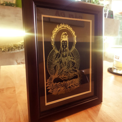 Tranh Phật Quan Âm ( KT 25x20x4cm)- Tranh Net Vàng để bàn