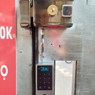 Đầu đọc vân tay kiểm soát cửa độc lập quản lý từ xa qua App Tuya HFD1-W ( 500 vân tay) - Hàng nhập khẩu