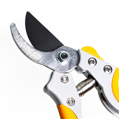 KÉO CẮT TỈA CÂY CAO CẤP 8" INGCO HPS0308 - HÀNG CHÍNH HÃNG