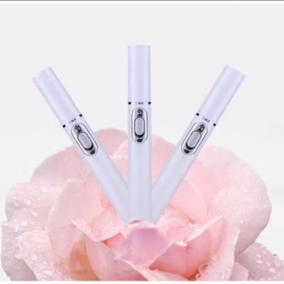 1 BÚT ÁNH SÁNG XANH XÓA MỜ HẾT SẸO MỤN HIỆU QUẢ CAO CHO MỌI NGƯỜI