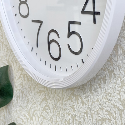 Đồng hồ Rhythm CMG495NR03 Kt 36.0 x 4.4cm, 855g. Vỏ nhựa. dùng PIN