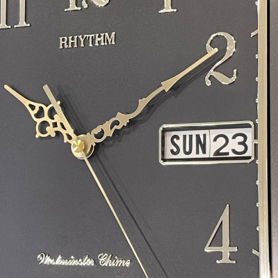 Đồng hồ treo tường Nhật Bản Rhythm CFH104NR02-  Kt 28.0 x 31.5 x 6.8cm, 1.44kg 