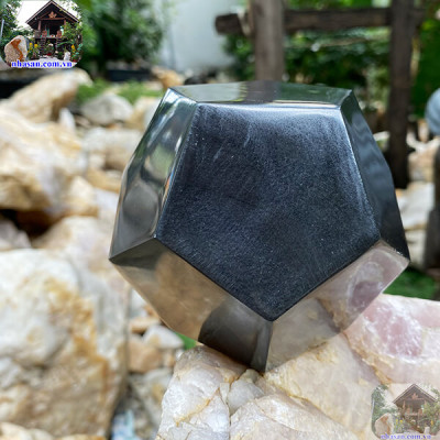 Đá phong thủy 12 mặt để bàn mệnh Mộc NHA SAN QC1200 Mang tài lộc, may mắn cho gia chủ - 1.2 Kg (ĐK: 10cm)