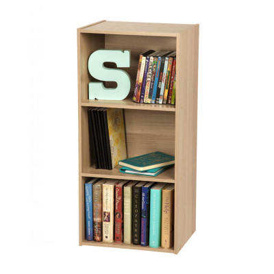 Kệ sách bằng gỗ tại nhà thiết kế mới SMLIFE Basera