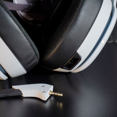 Tai nghe chơi game không dây chụp tai E-dra EH494W - Bass to - Led RGB - Kết nối 3 chế độ - Hàng chính hãng