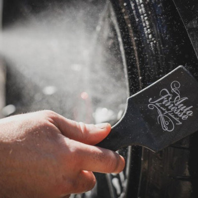 RUBBER SCRUBBER - Bàn chải cọ rửa vỏ lốp ô tô Auto Finesse