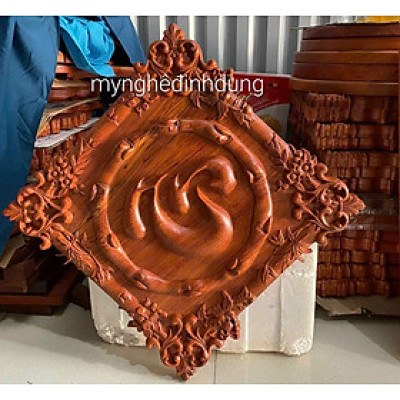 Tranh chữ tâm bằng gỗ hương đá kt 48x48x3.5cm 
