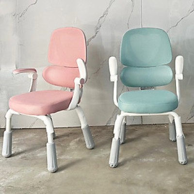 Ghế học sinh chân không bánh xe lưng lưới nệm vải màu xanh dương CE1026-M Nội thất Capta Ghế học bài dành cho bé trai lưng lưới nệm vải màu xanh dương tay điều chỉnh được khung trắng chân nhựa nâng hạ bền đẹp