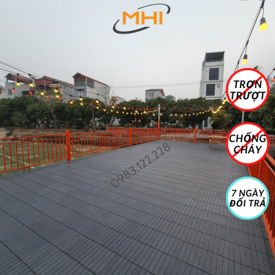 Tấm nhựa lót sàn MHI cao 2 cm, chuyên dụng cho ban công, bể bơi sân vườn PP - kích thước 30 cm x 30 cm x 2 cm