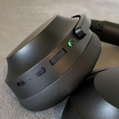 [Mới, hàng chính hãng] Tai nghe Razer Barracuda Pro