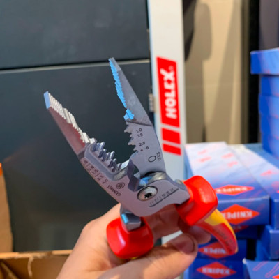 KIỀM LẮP ĐIỆN ĐA NĂNG KNIPEX 13 76 200 ME WIRESTRIPPER CÁCH ĐIỆN 1000V L70010 2305