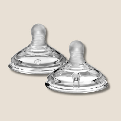 Núm Ty Silicon Siêu Mềm Tự Nhiên Cho Bé Tommee Tippee Natural Start Vari Flow Từ Sơ Sinh (Vỉ đôi, tách lẻ)