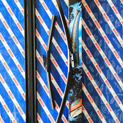 BỘ GẠT MƯA BOSCH AEROTWIN SET MG HS (16X24)