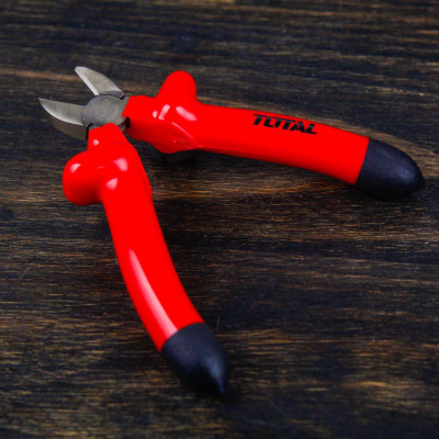 KÌM CẮT CÁCH ĐIỆN 1000V TOTAL THTIP261 - HÀNG CHÍNH HÃNG