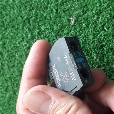 | Chính hãng| Khối đèn Led ZBVM6 Schneider ZBV-M6 220V dùng cho dòng XB4, XB5