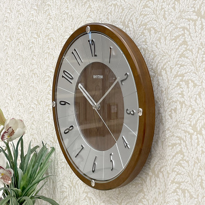 Đồng hồ treo tường Nhật Bản Rhythm CMG991NR06, dùng pin (AA x 1), KT 32.5 x 4.5cm, trọng lượng 980g, vỏ gỗ, màu nâu