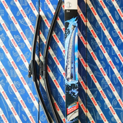 BỘ GẠT MƯA BOSCH AEROTWIN EURO SET VOLKSWAGEN SCIROCCO (-2017) - 19X24 (7215V)