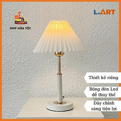 Đèn ngủ để bàn trang trí kim loại trắng vàng vintage chao xếp ly DBK002