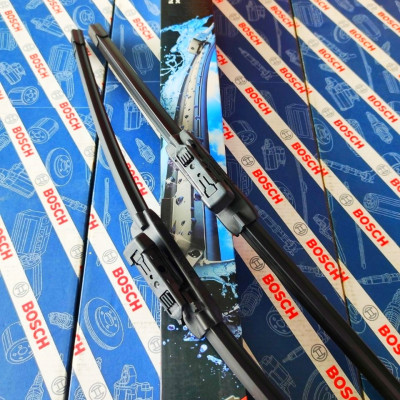 BỘ GẠT MƯA BOSCH AEROTWIN SET BMW 3-SERIES (F30, E90) X1 (E84) MERCEDES GLA (X156) CLA (X117) - 19X24 (7296)