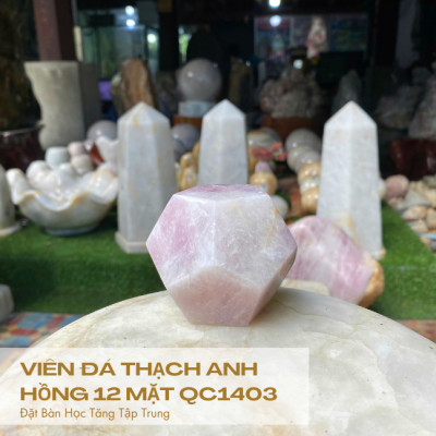 Thạch anh hồng 12 mặt NHASAN QC1403 mang lại năng lượng tích cực cho góc học tập - nặng 440gr, đường kính 7.6cm