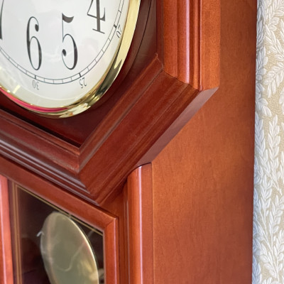 Đồng hồ treo tường Nhật Bản Rhythm CMJ501FR06 Kt 31.6 x 50.2 x 11.1cm, 2.5kg. Vỏ gỗ. Dùng Pin.