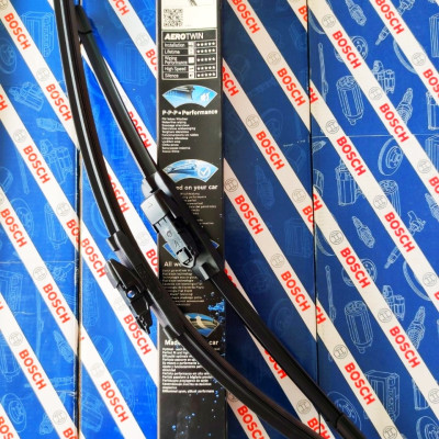 BỘ GẠT MƯA BOSCH AEROTWIN EURO SET VINFAST LUX A2.0 - 18X26 (8215V)