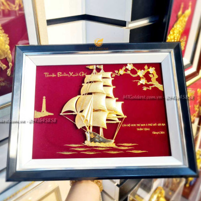 Tranh thuyền buồm hoa mai dát vàng(27x34cm) MT Gold Art- Hàng chính hãng, trang trí nhà cửa, quà tặng sếp, đối tác, khách hàng.