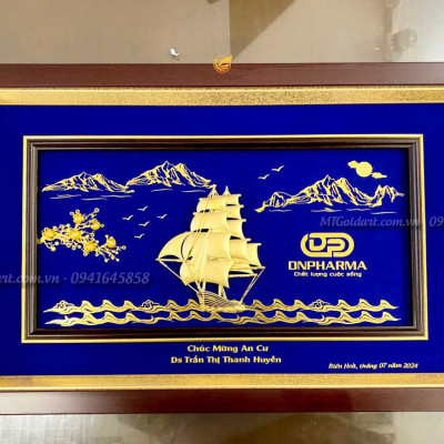 Tranh thuyền buồm dát vàng 24k (40x65cm)- Hàng chính hãng, trang trí nhà cửa, quà tặng sếp, đối tác, khách hàng.