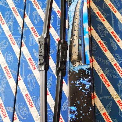 BỘ GẠT MƯA BOSCH AEROTWIN SET FORD FIESTA 1.0/1.5/1.6 (-2018) - 15X26 (7079F)